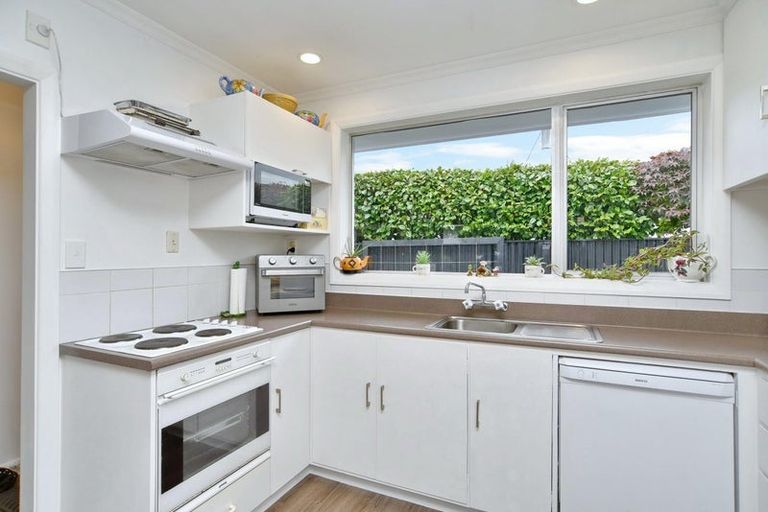 Photo of property in 18 Scotswood Place, Rangiora, 7400