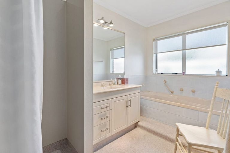 Photo of property in 8 Grable Court, Mount Maunganui, 3116