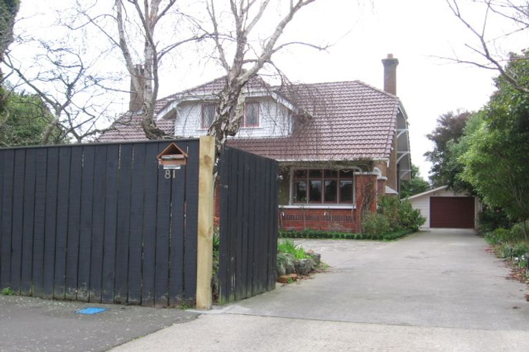 Photo of property in 81 Russell Street, Palmerston North, 4414
