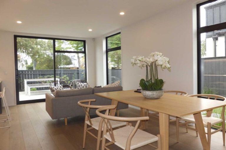 Photo of property in 45 Repton Street, Merivale, Christchurch, 8014