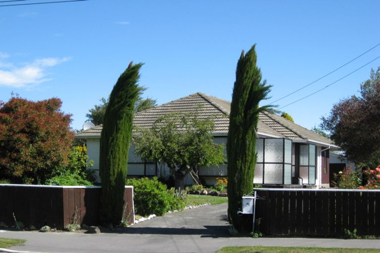 Photo of property in 87 Staveley Street, Avonhead, Christchurch, 8042