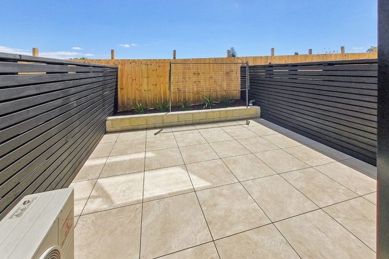 Photo of property in 27 Ara Mara Hua, Henderson, Auckland, 0612