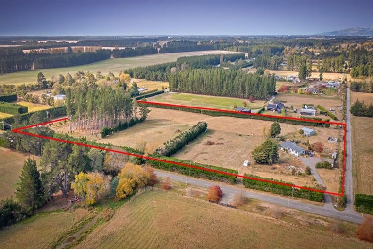 Photo of property in 1016 Weedons Ross Road, West Melton, Christchurch, 7671