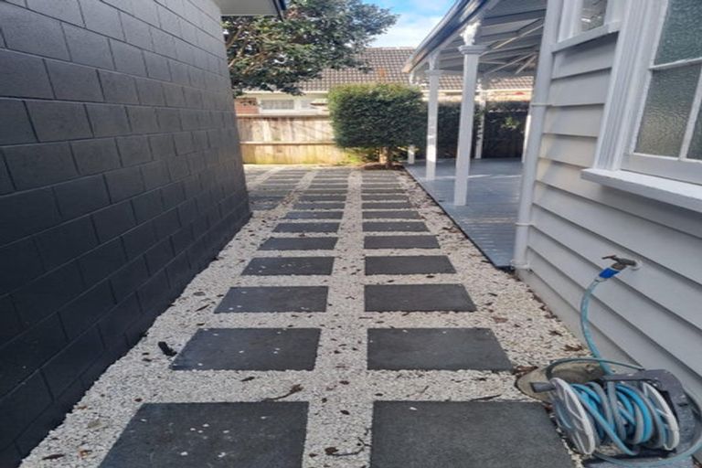 Photo of property in 1 Ethel Street, Sandringham, Auckland, 1025