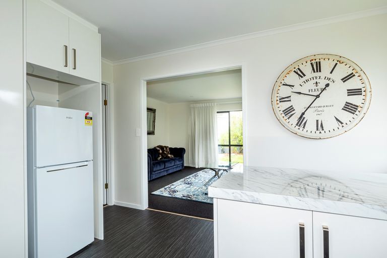 Photo of property in 2/347 Church Street, West End, Timaru, 7910