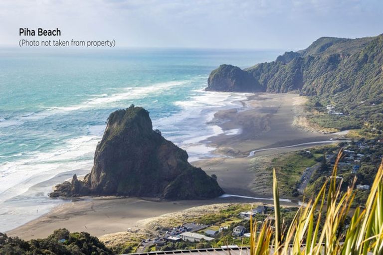 Photo of property in 60 Beach Valley Road, Piha, New Lynn, 0772