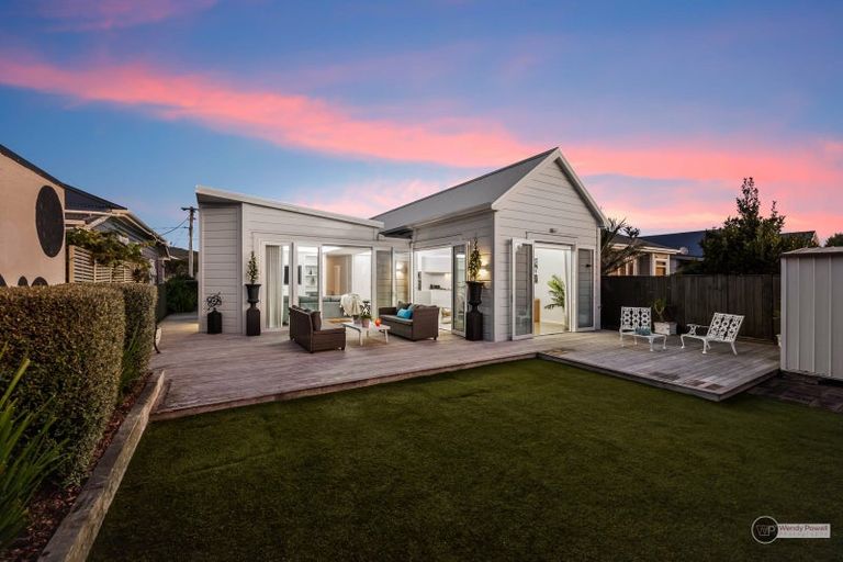 Photo of property in 35 Buick Street, Petone, Lower Hutt, 5012