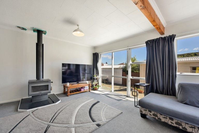 Photo of property in 2/74 Scotia Street, Wakatu, Nelson, 7011