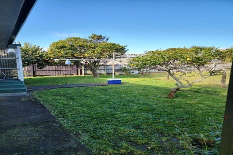 Photo of property in 10 Hooks Road, Manurewa, Auckland, 2102