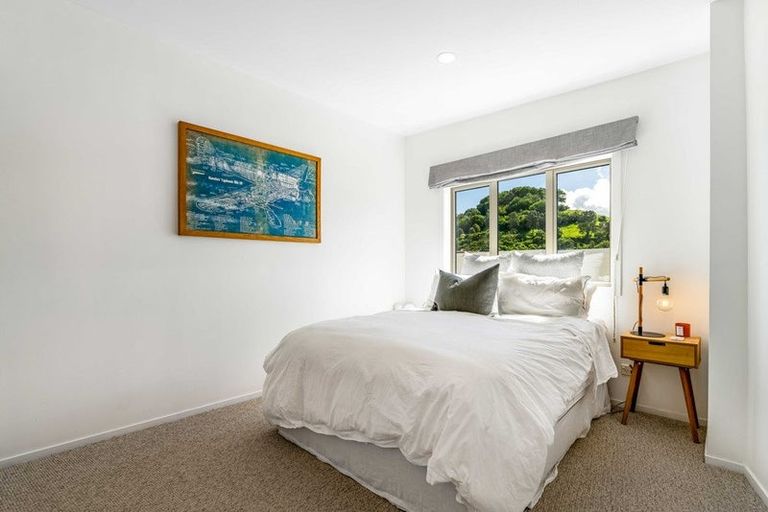 Photo of property in Providence Of Eden, 4/21 Hunters Drive, Three Kings, Auckland, 1024