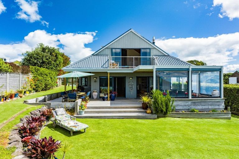 Photo of property in 730 Taiharuru Road, Taiharuru, Onerahi, 0192