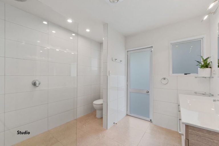 Photo of property in 14 Dicker Road, Tasman, Upper Moutere, 7173