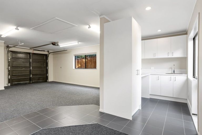 Photo of property in 65 Sunny Crescent, Huapai, Kumeu, 0810