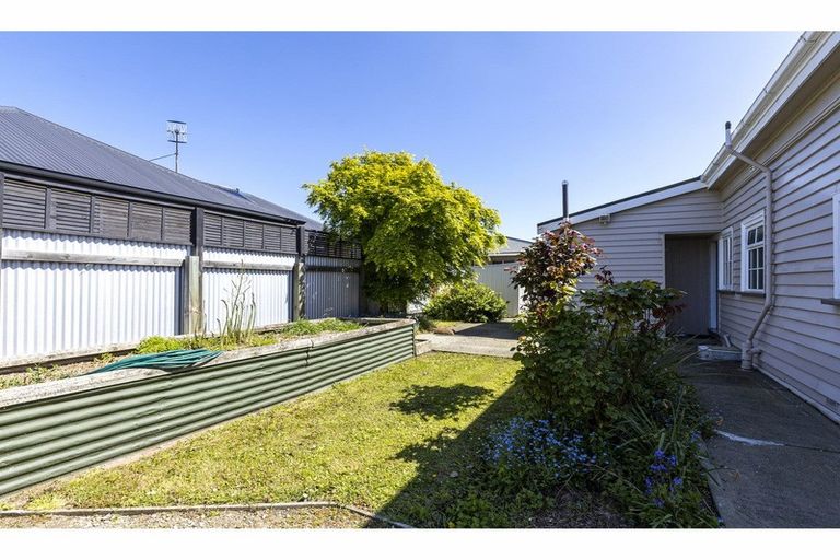 Photo of property in 124 Otipua Road, Watlington, Timaru, 7910