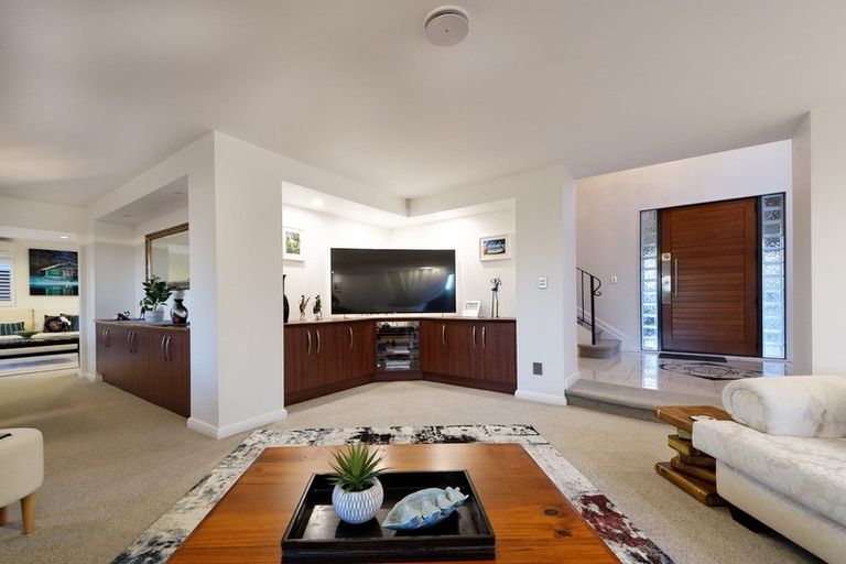 Photo of property in 157c Hobsonville Road, West Harbour, Auckland, 0618