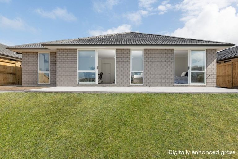 Photo of property in 97 Hills View Drive, Papamoa, 3118