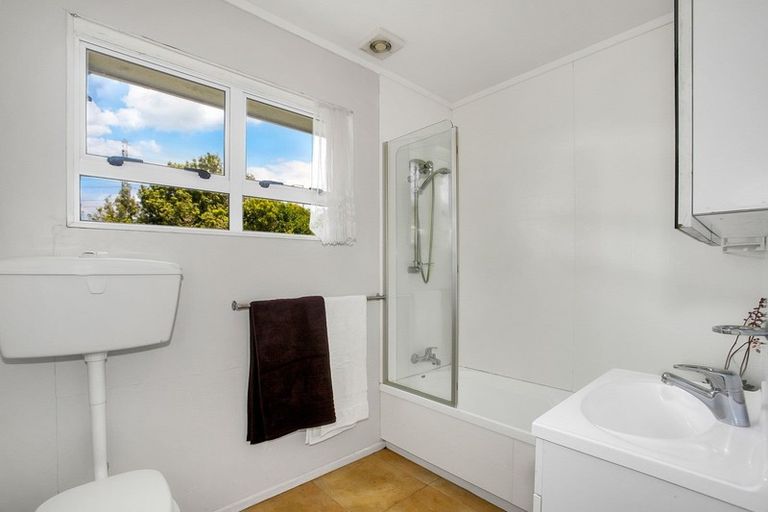 Photo of property in 101 Chichester Drive, Rosehill, Papakura, 2113