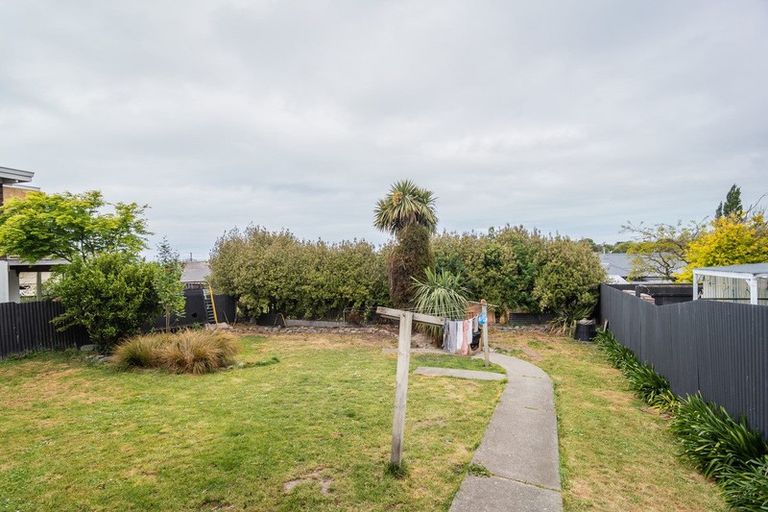 Photo of property in 145 Evans Street, Waimataitai, Timaru, 7910