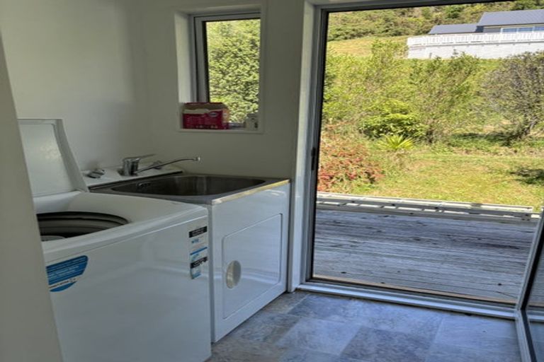 Photo of property in 20 Arapeta Place, Takaka, 7110