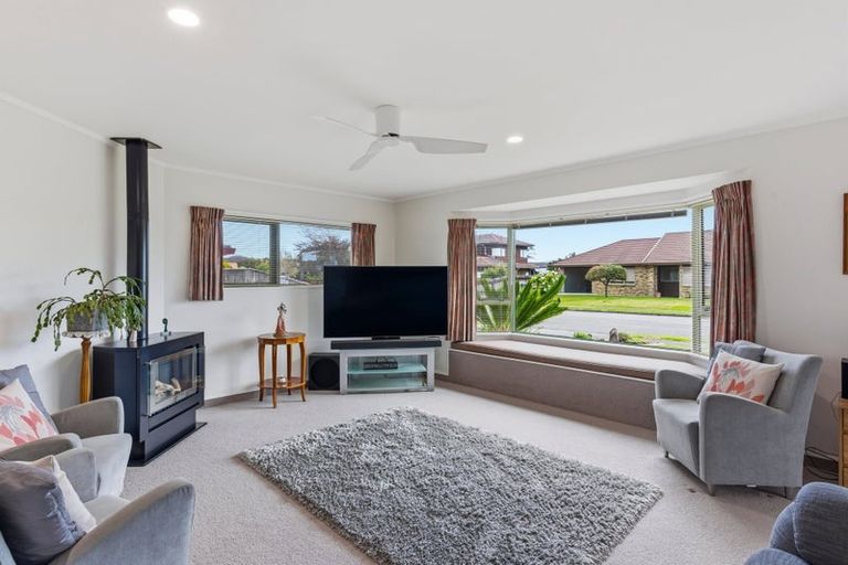 Photo of property in 68 Cedar Drive, Paraparaumu Beach, Paraparaumu, 5032