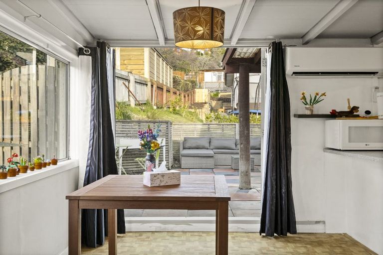 Photo of property in 12 Kirkland Street, Green Island, Dunedin, 9018