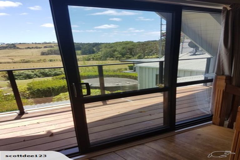 Photo of property in 73 Cable Road, Waimauku, 0881