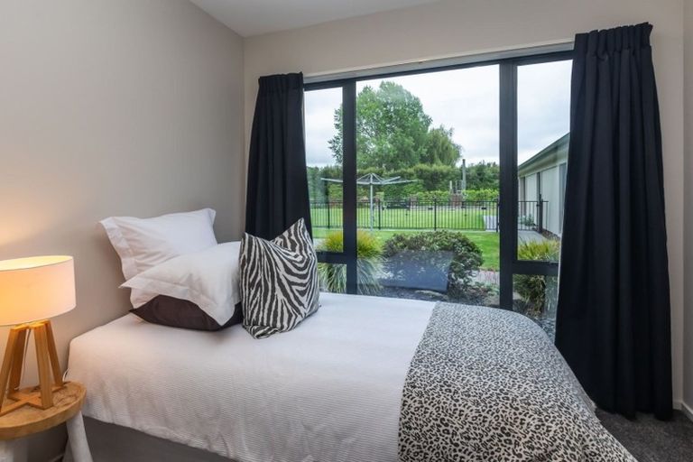 Photo of property in 395 Marshland Road, Marshland, Christchurch, 8083