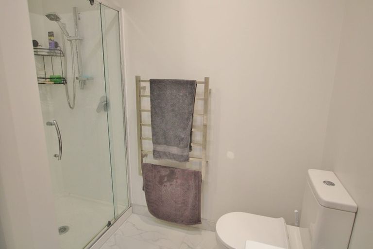 Photo of property in 5 William Stratton Lane, Hobsonville, Auckland, 0616