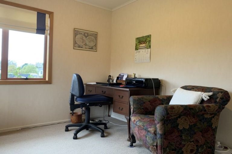 Photo of property in 44 Mount Herbert Road, Waipukurau, 4200