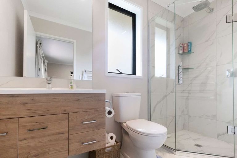 Photo of property in 60 Leeward Drive, Whitianga, 3510