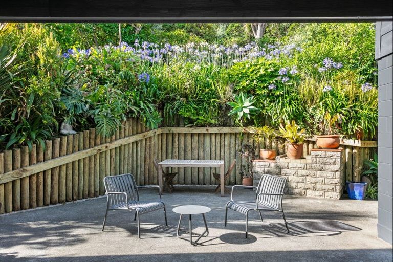 Photo of property in 8 Makorori Beach Road, Makorori, Gisborne, 4073