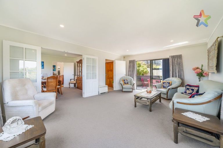 Photo of property in 36a Maungaraki Road, Korokoro, Lower Hutt, 5012