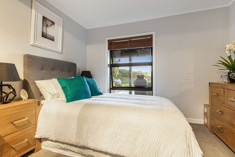 Photo of property in 1079 Kahikatea Flat Road, Waitoki, Kaukapakapa, 0871