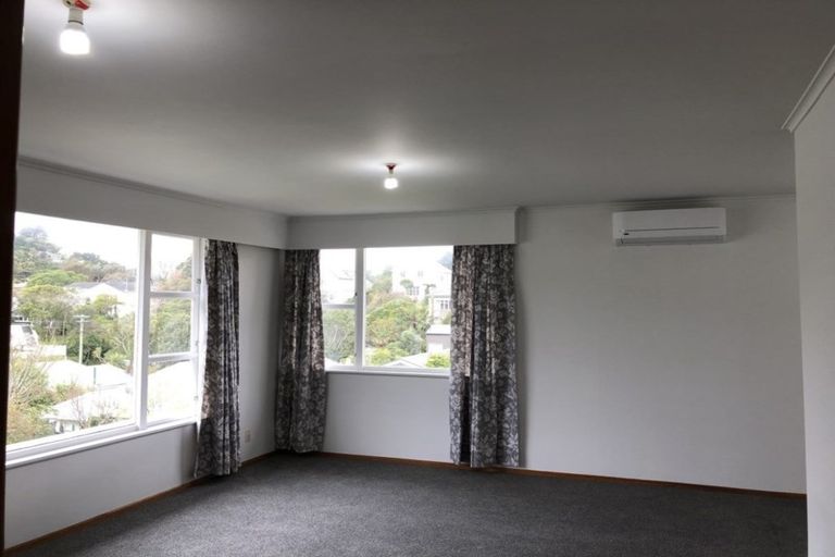 Photo of property in 1/8 Reading Street, Karori, Wellington, 6012