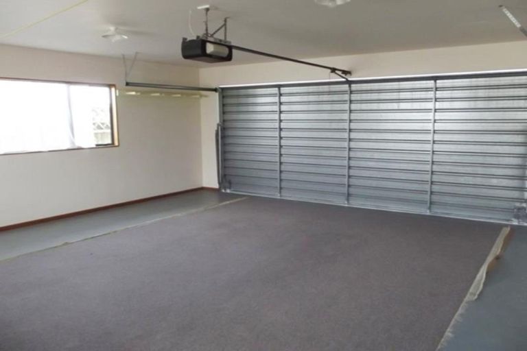 Photo of property in 17b Mangorei Road, Strandon, New Plymouth, 4312
