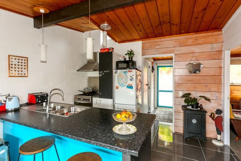 Photo of property in 12b Wheeler Place, Upper Vogeltown, New Plymouth, 4310