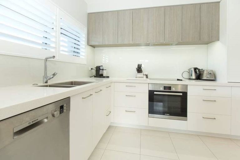 Photo of property in 297 Millwater Parkway, Silverdale, 0932