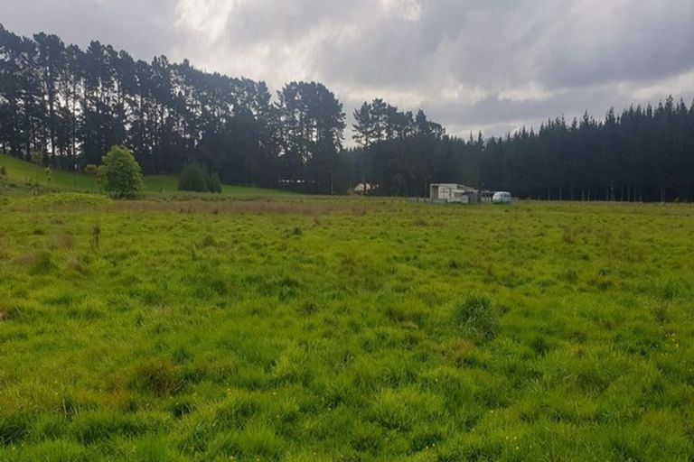 Photo of property in 535 Craigie Lea Road, Te Wharau, Masterton, 5883