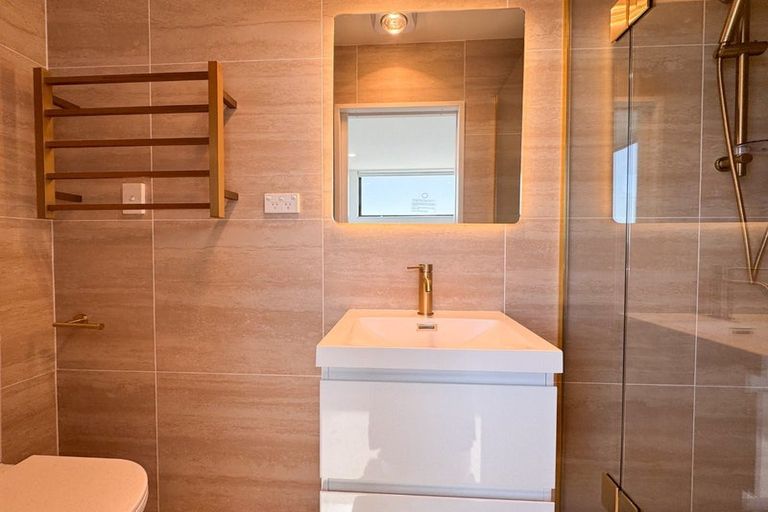 Photo of property in 3/9 Utting Street, Birkdale, Auckland, 0626