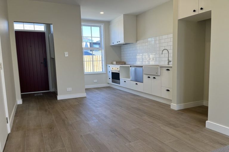 Photo of property in 2/266 Kilmore Street, Christchurch Central, Christchurch, 8011
