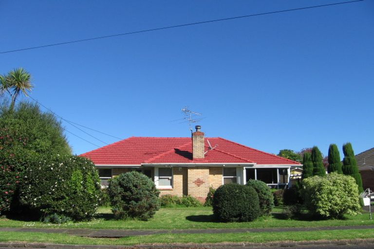 Photo of property in 8 Edorvale Avenue, Manukau, Auckland, 2025