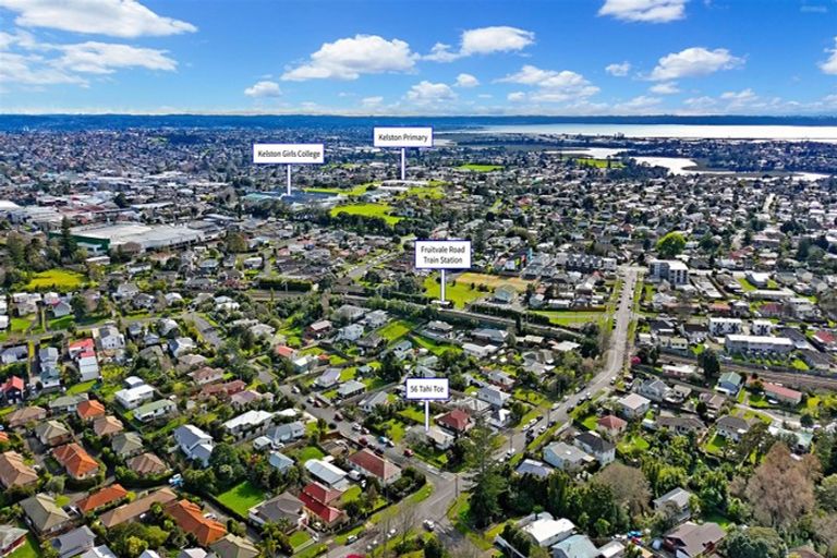 Photo of property in 56 Tahi Terrace, Glen Eden, Auckland, 0602