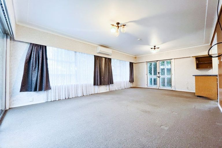 Photo of property in 66b Ray Small Drive, Pahurehure, Papakura, 2113