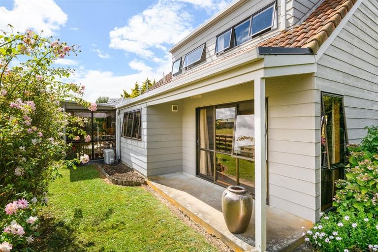 Photo of property in 14 Dunsinane Place, Marton, 4710