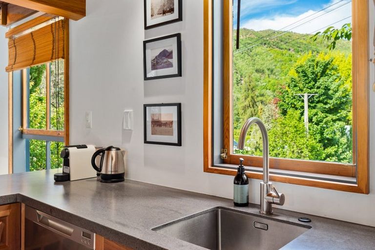 Photo of property in 14a Merioneth Street, Arrowtown, 9302