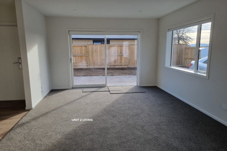 Photo of property in 19a Silverwood Lane, Leamington, Cambridge, 3495