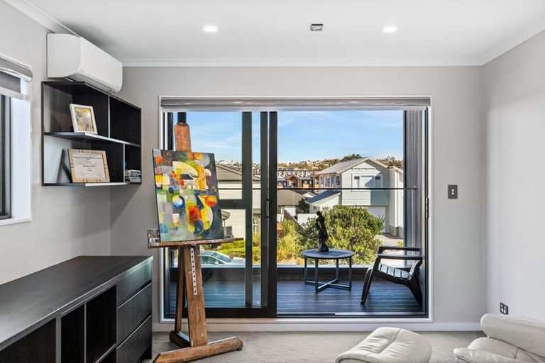 Photo of property in 7 Ruku Street, Long Bay, Auckland, 0630