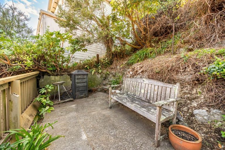 Photo of property in 185 Glenmore Street, Kelburn, Wellington, 6012