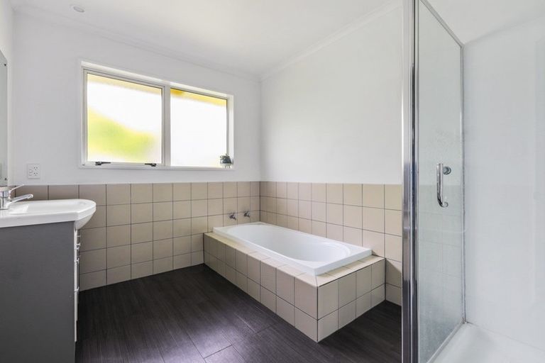 Photo of property in 12 Paget Drive, Woodend, 7610