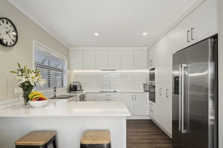 Photo of property in 1 Bill Miller Drive, Papamoa, 3118